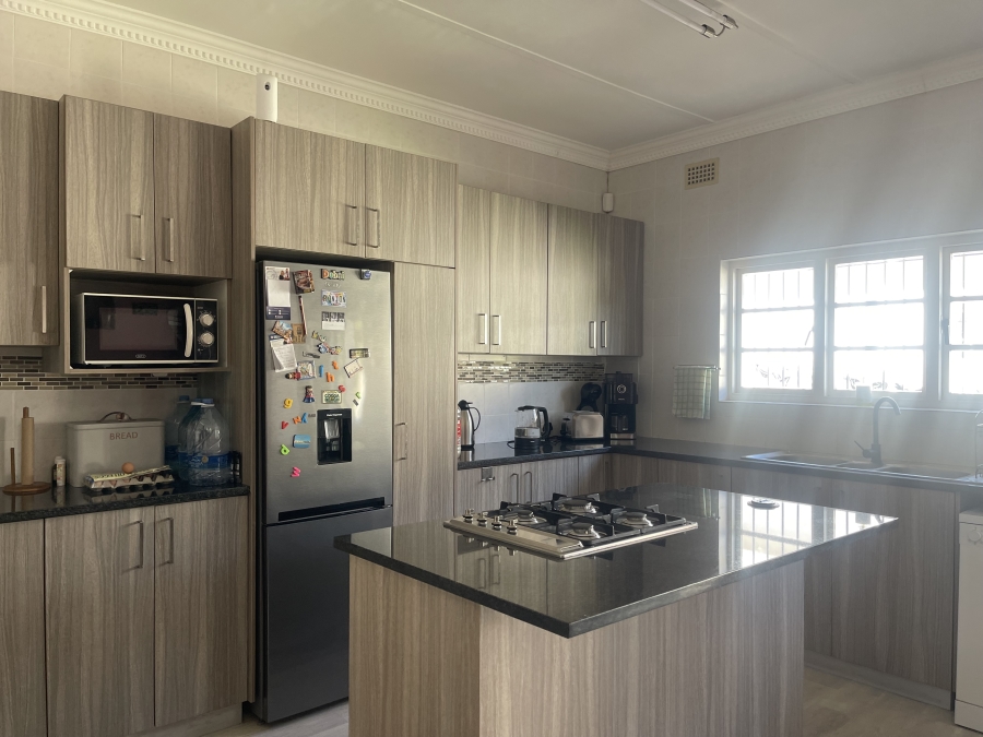 3 Bedroom Property for Sale in Vincent Eastern Cape